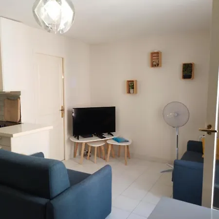 Les Chatelaines Lejlighed